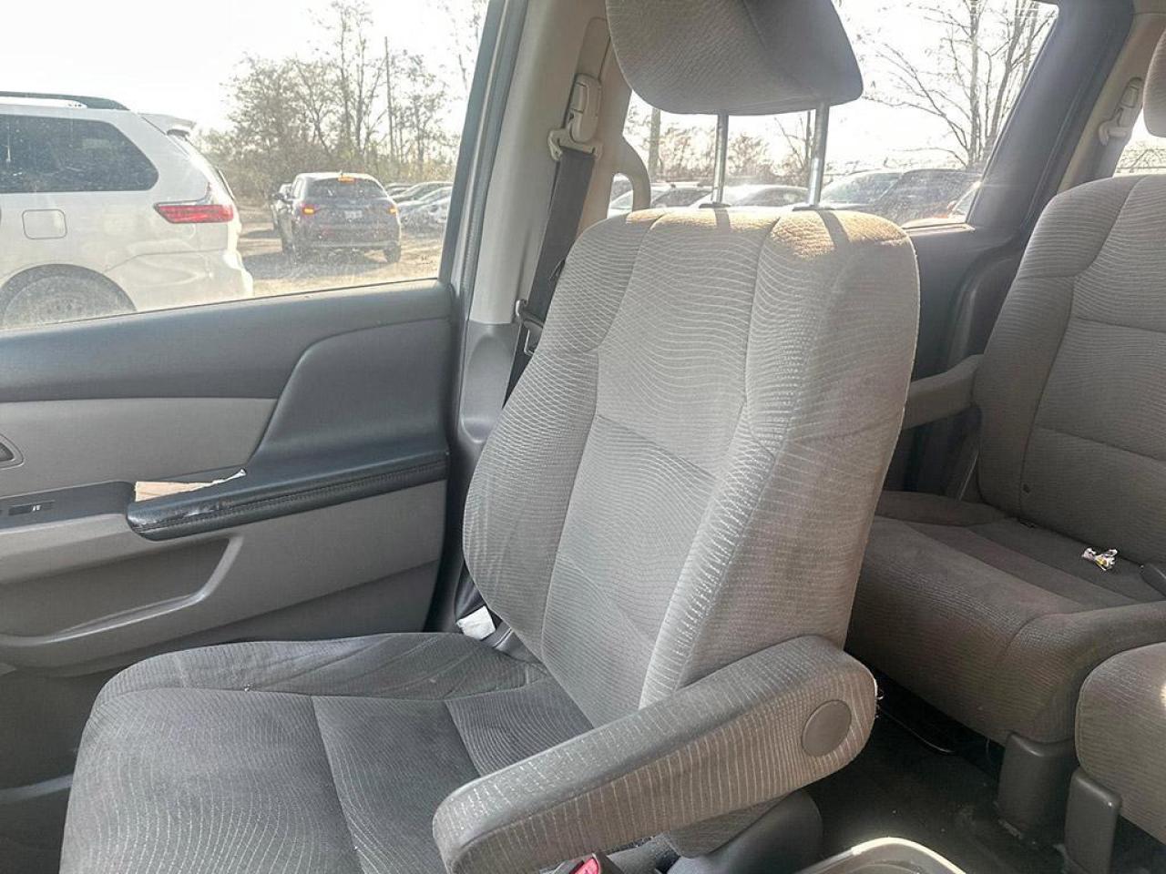 2011 Honda Odyssey EX Photo