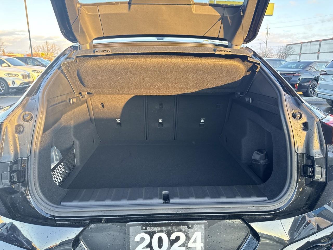 2024 BMW X2 xDrive28i Photo