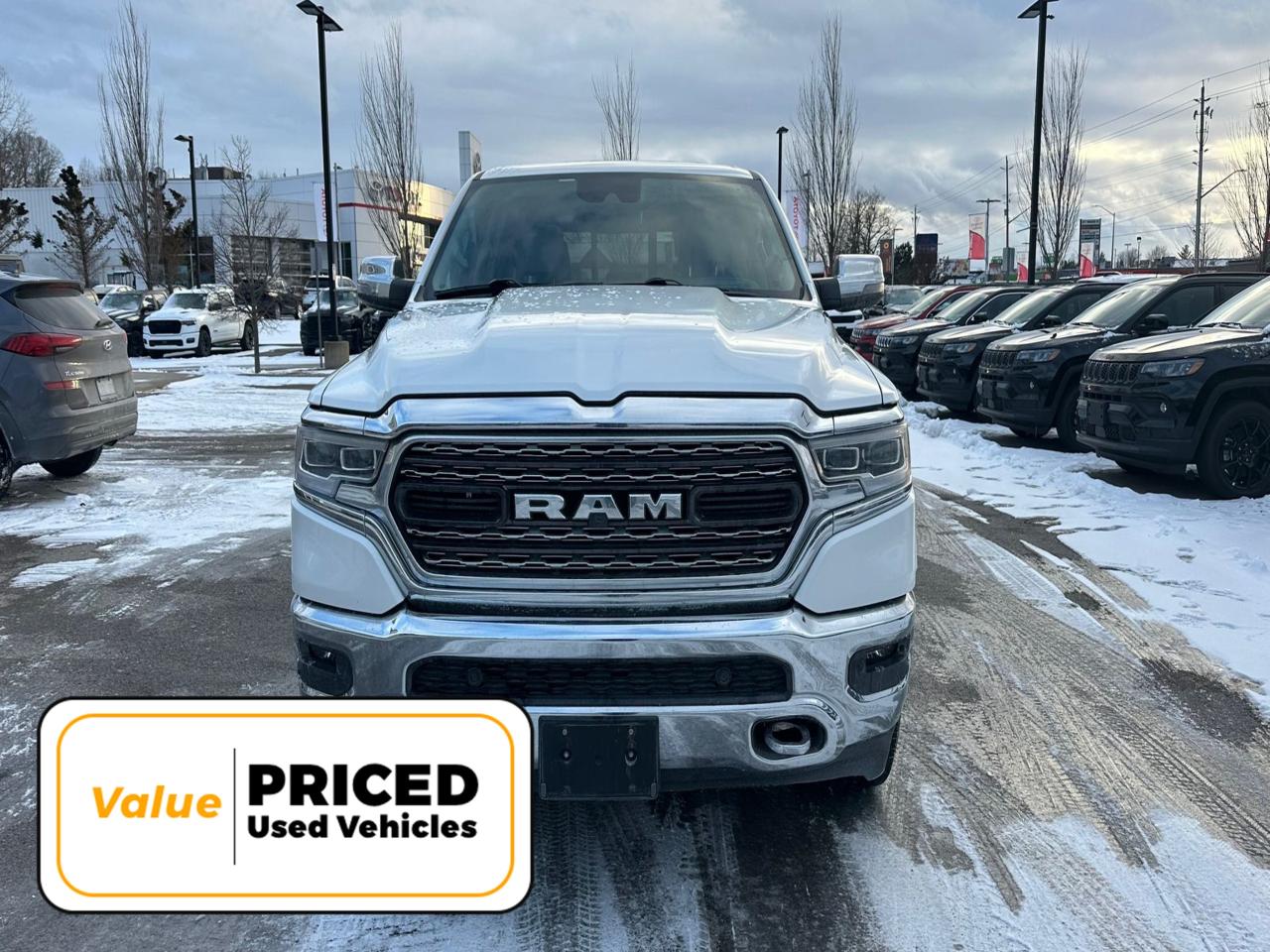 2023 RAM 1500 Elite Pack Interior   19 Speakers   HUD Photo2