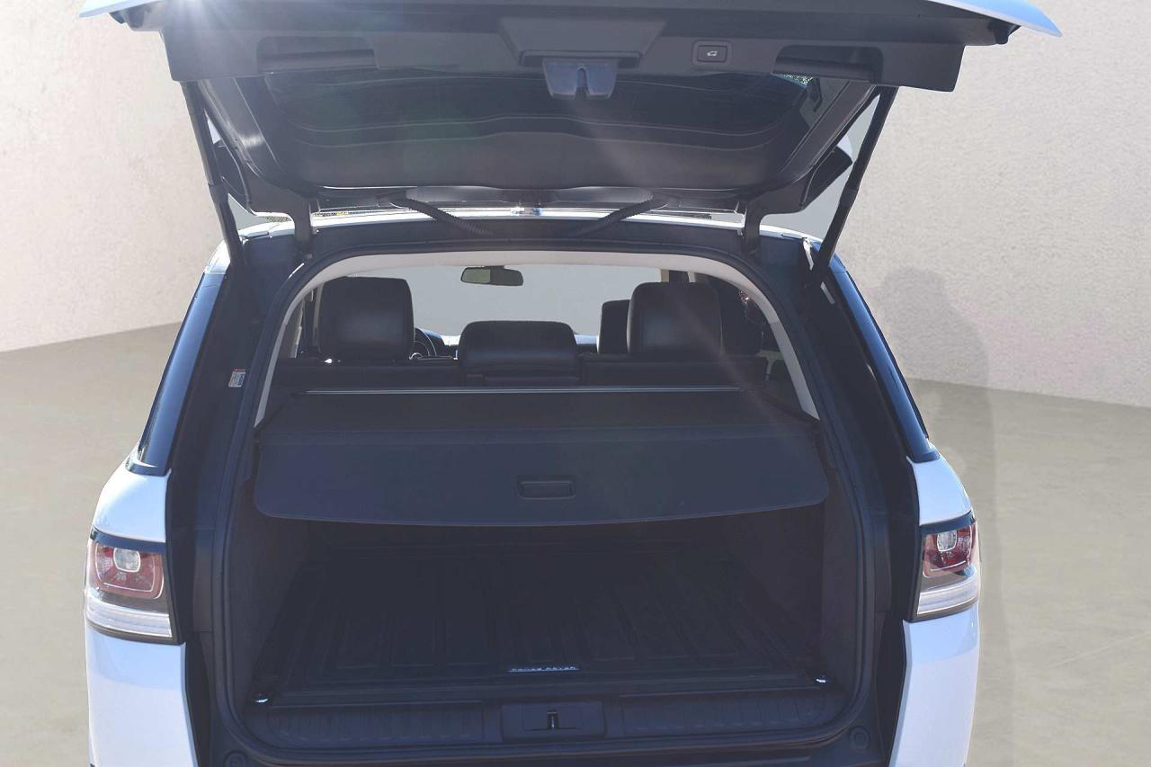 2016 Land Rover Range Rover Sport HSE TD6 AWD Photo