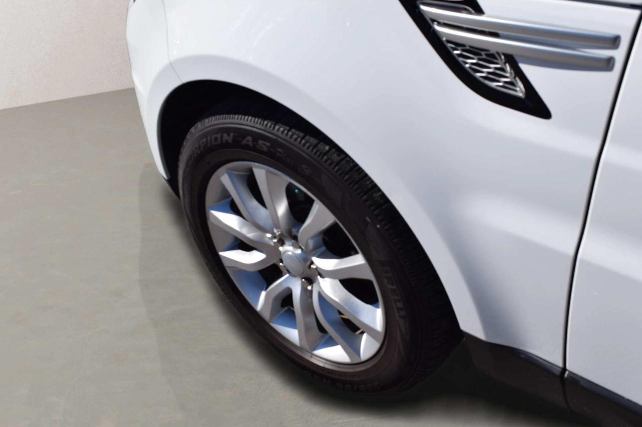 2016 Land Rover Range Rover Sport HSE TD6 AWD Photo