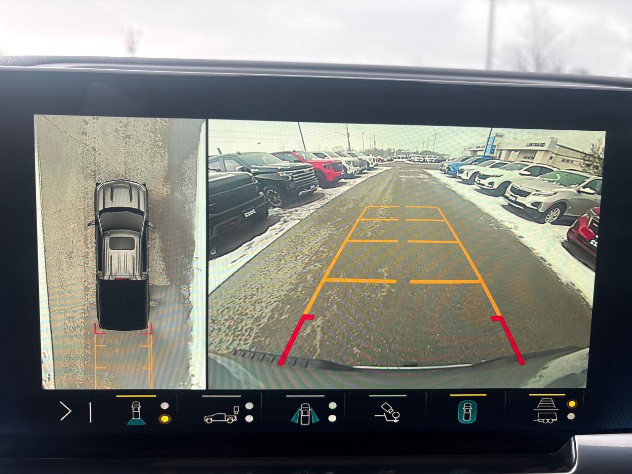 2023 Chevrolet Silverado 1500 RST Crew + 5.3L + Leather + Sunroof Photo