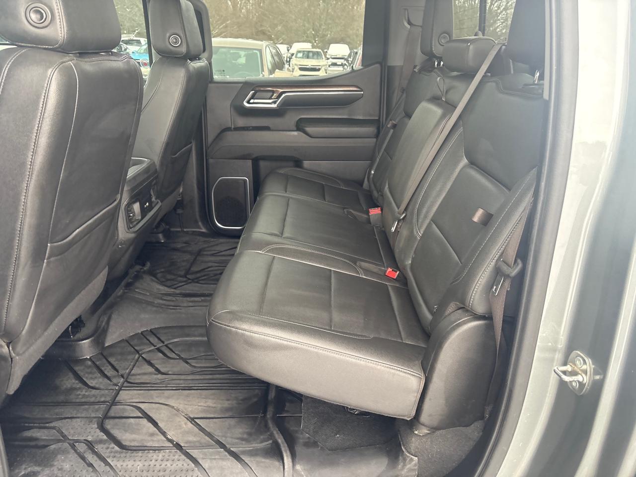 2023 Chevrolet Silverado 1500 RST Crew + 5.3L + Leather + Sunroof Photo