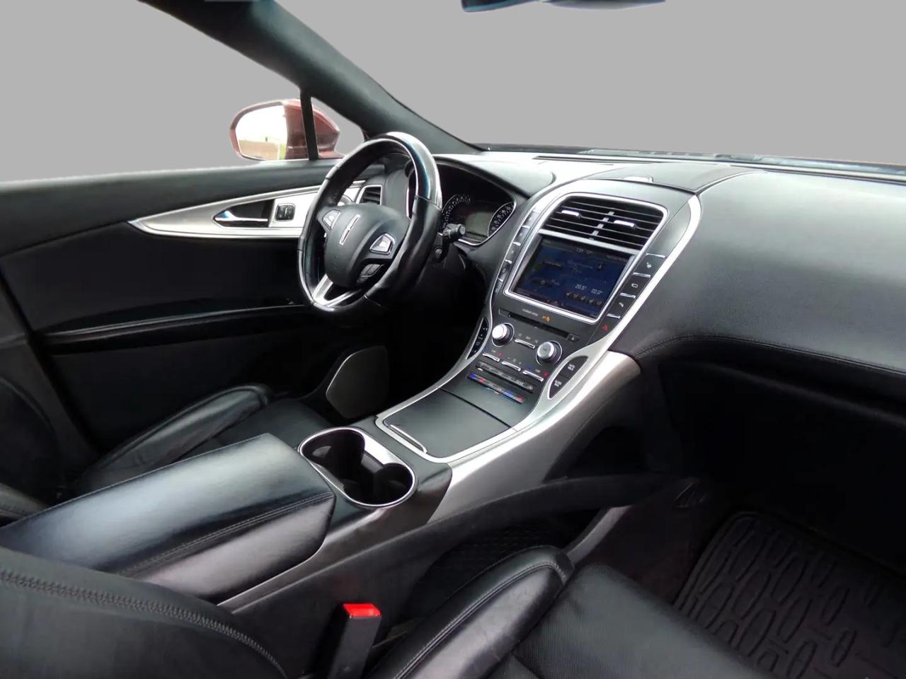 2016 Lincoln MKX Reserve AWD Navi Panoramic Sunroof Photo