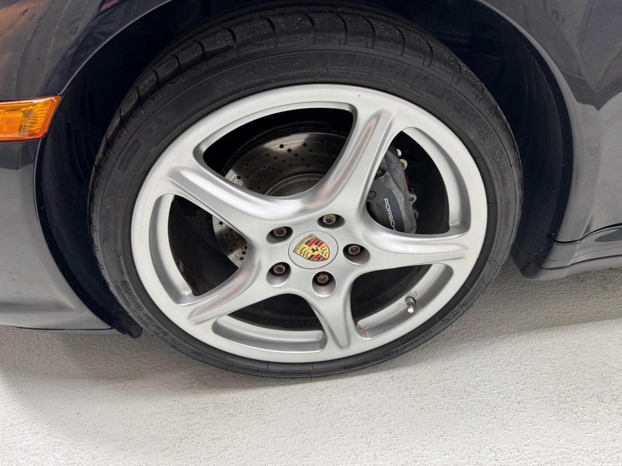 2006 Porsche 911 CARRERA 4 CABRIOLET 6 SPD MANUAL Photo