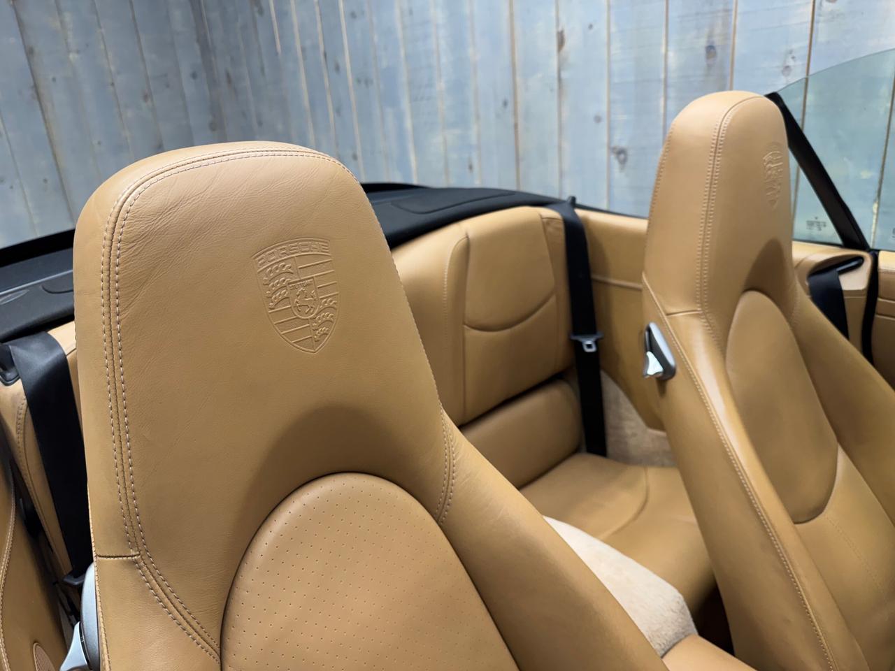 2006 Porsche 911 CARRERA 4 CABRIOLET 6 SPD MANUAL Photo