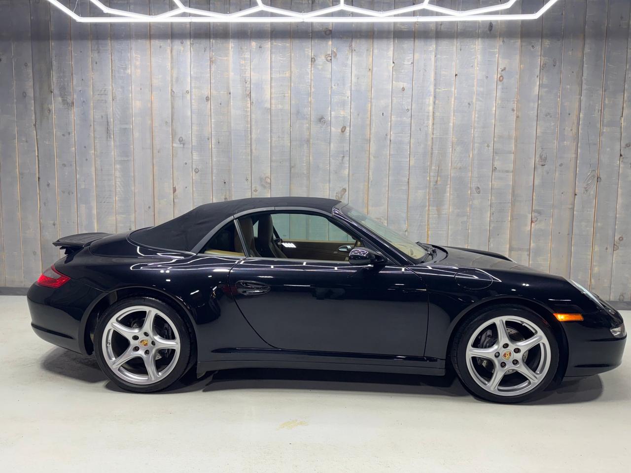 2006 Porsche 911 CARRERA 4 CABRIOLET 6 SPD MANUAL Photo