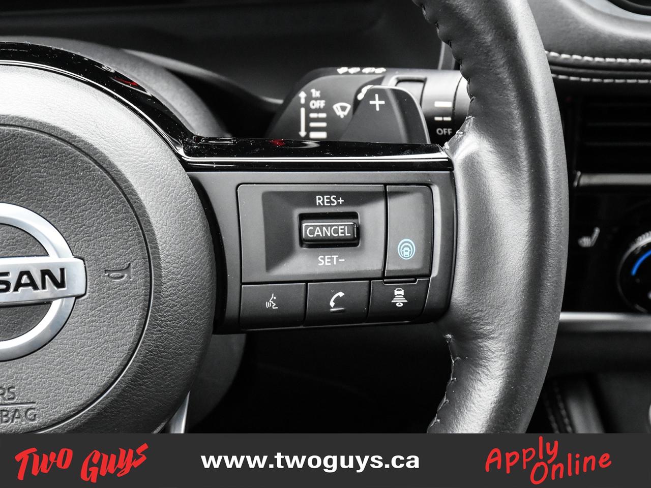 2021 Nissan Rogue Platinum 2.5L AWD   Panoroof   Lther   Nav   New T Photo