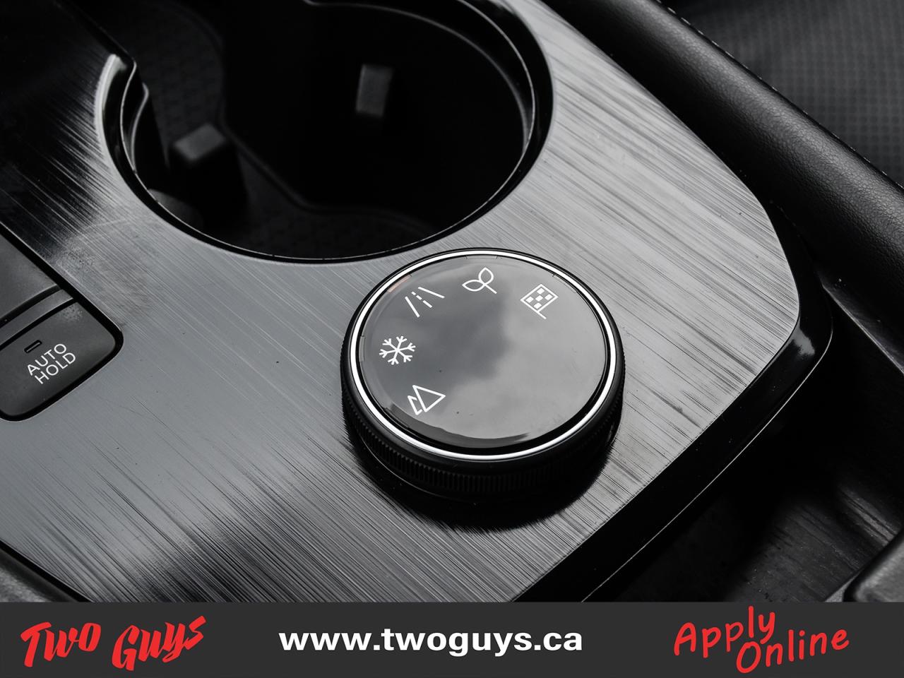 2021 Nissan Rogue Platinum 2.5L AWD   Panoroof   Lther   Nav   New T Photo