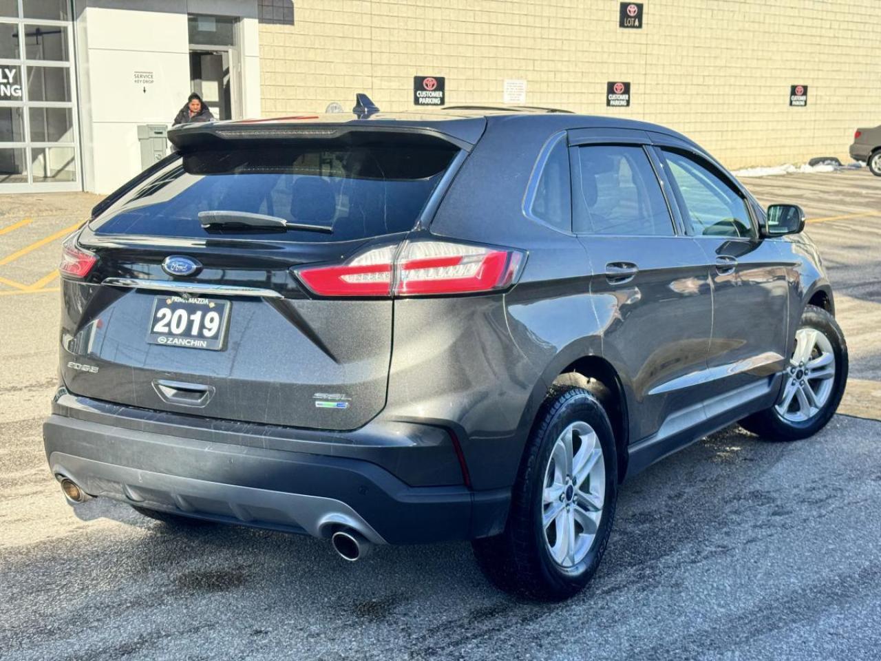 2019 Ford Edge SEL AWD/ WINTER TIRES INCL TOO/ ONLY 92K/ MUST SEE Photo4