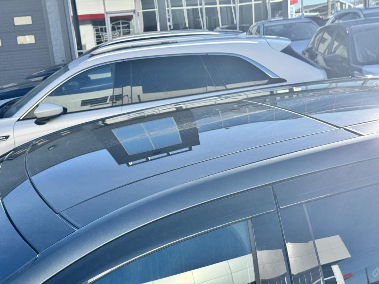 2019 Ford Edge SEL AWD/ WINTER TIRES INCL TOO/ ONLY 92K/ MUST SEE Photo