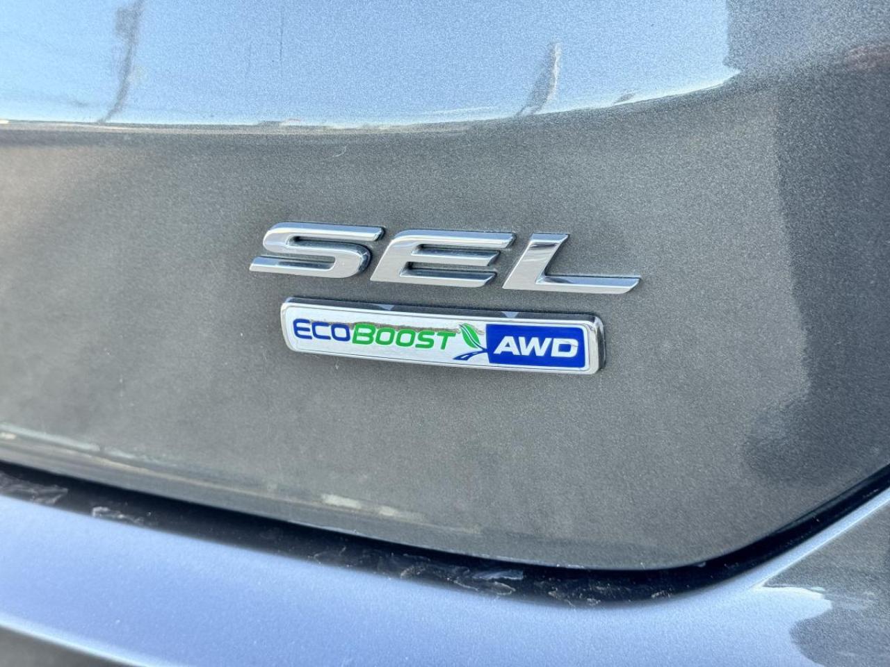 2019 Ford Edge SEL AWD/ WINTER TIRES INCL TOO/ ONLY 92K/ MUST SEE Photo