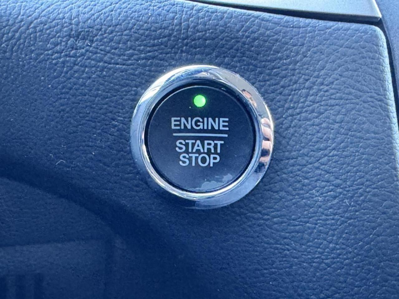 2019 Ford Edge SEL AWD/ WINTER TIRES INCL TOO/ ONLY 92K/ MUST SEE Photo