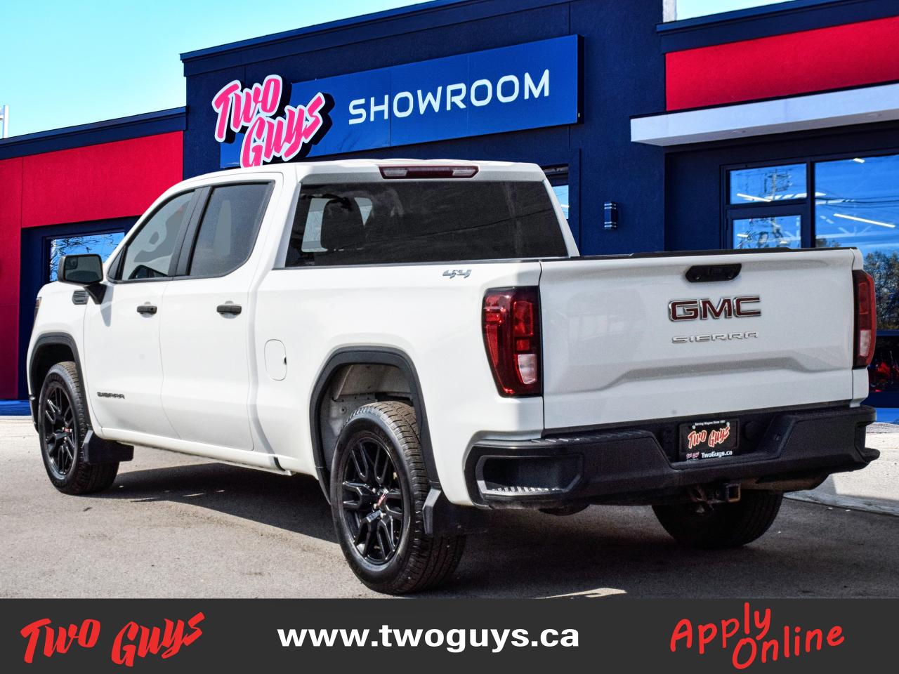 2022 GMC Sierra 1500 Pro 2.7L 4WD   Value Pkg   Great KMS   6 Pass Photo