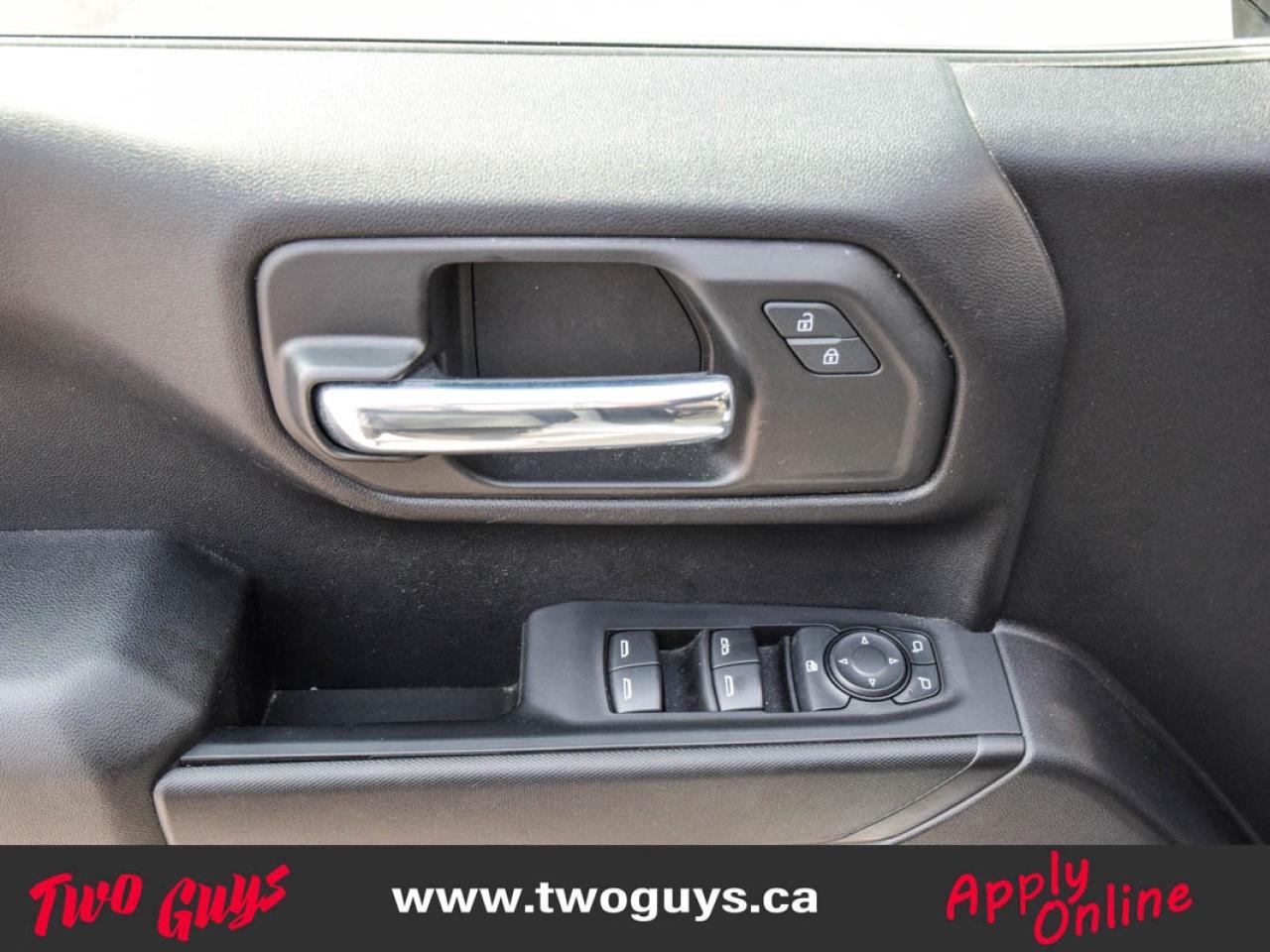 2022 GMC Sierra 1500 Pro 2.7L 4WD   Value Pkg   Great KMS   6 Pass Photo