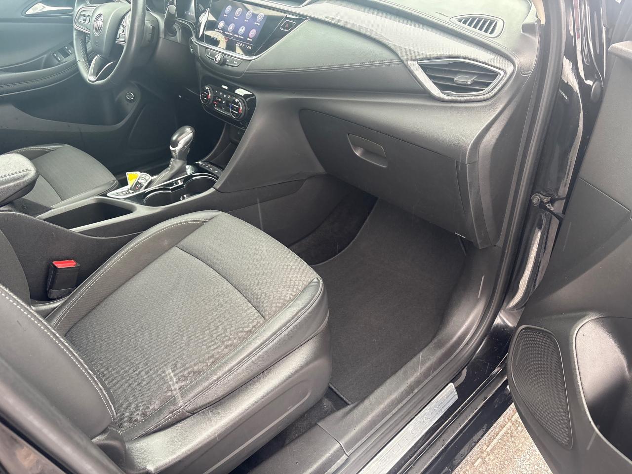 2022 Buick Encore GX Select AWD + Sport Touring Pkg + Sunroof + 1 Owner Photo