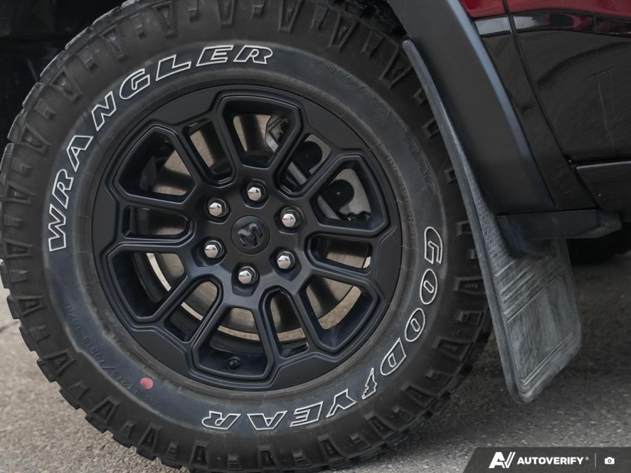 2025 RAM 1500 12" Screen   Alpine Sound   Heated Seats Photo