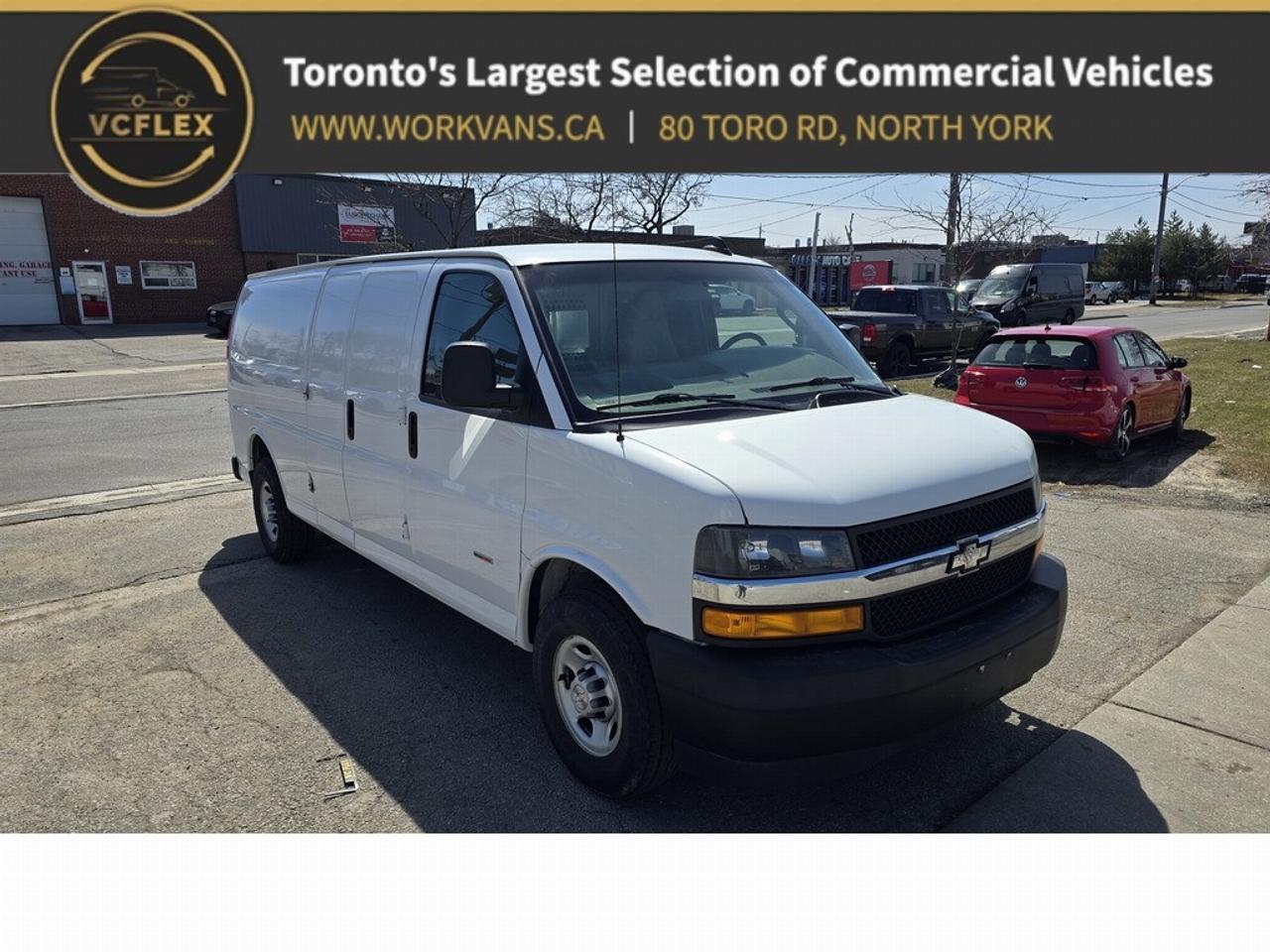 2019 Chevrolet Express 2500 Extended - 2.8L Duramax DIESEL Photo4