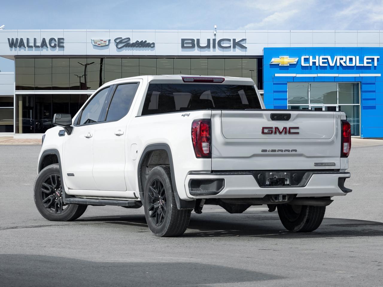 2022 GMC Sierra 1500 4WD Crew Cab 147  Elevation Photo4