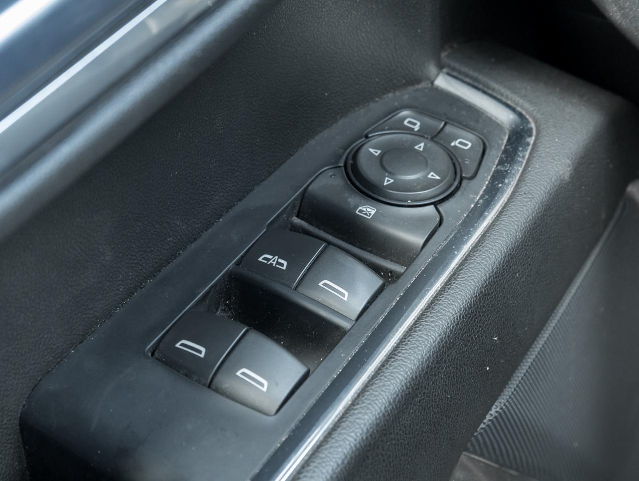 2022 GMC Sierra 1500 4WD Crew Cab 147  Elevation Photo