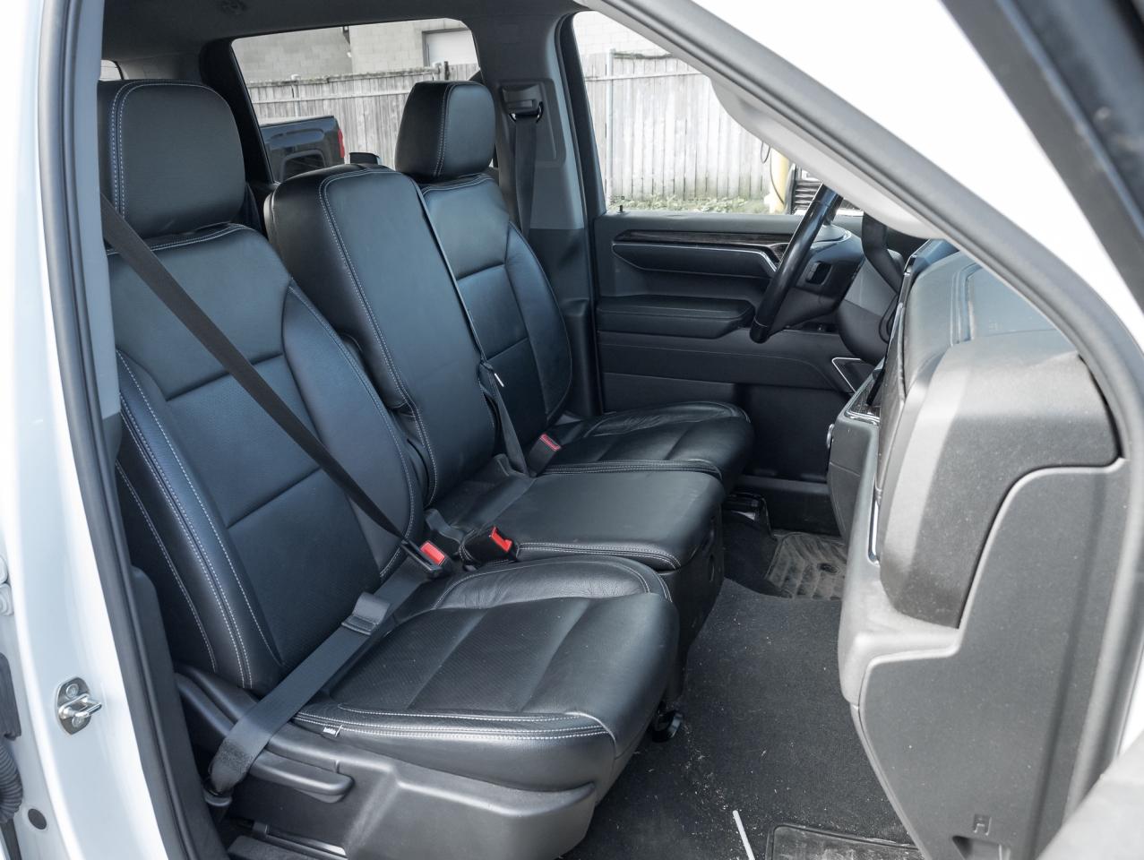 2022 GMC Sierra 1500 4WD Crew Cab 147  Elevation Photo