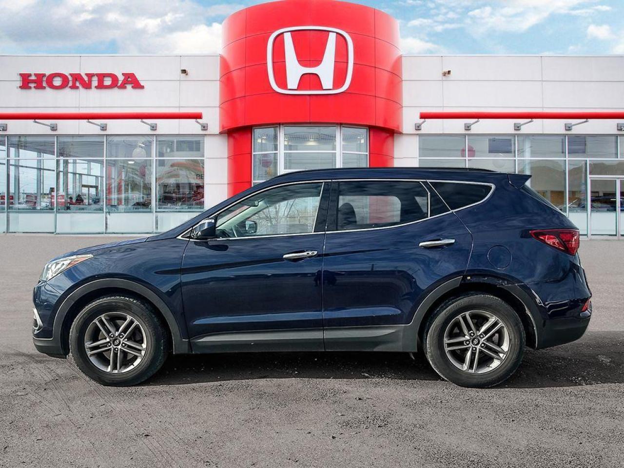 2017 Hyundai Santa Fe Sport 2.4 Luxury Photo
