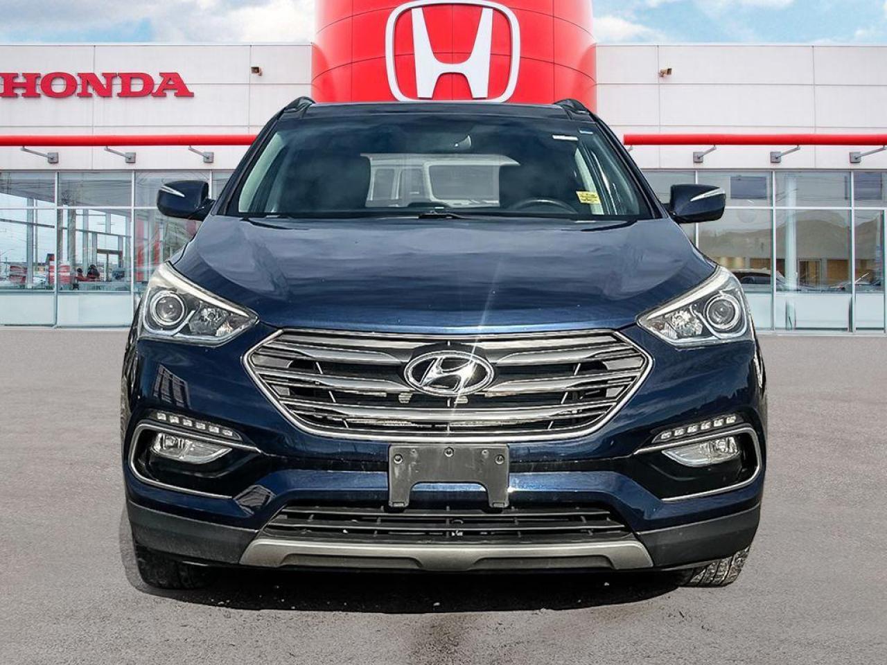 2017 Hyundai Santa Fe Sport 2.4 Luxury Photo