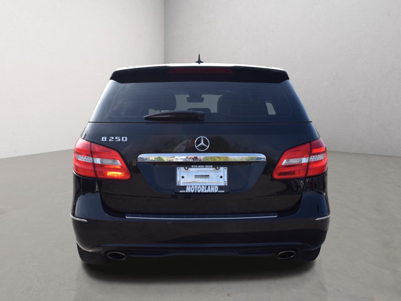 2014 Mercedes-Benz B-Class B250 Sports Tourer Panoramic Sunroof Back Up Camer Photo