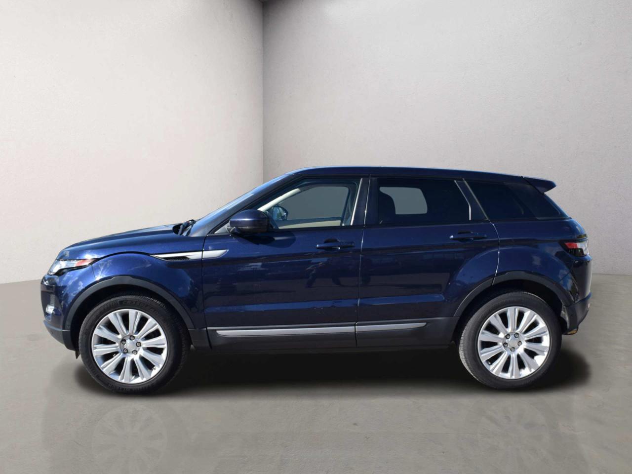 2015 Land Rover Range Rover Evoque Pure City Panoramic Sunroof Navigation Photo