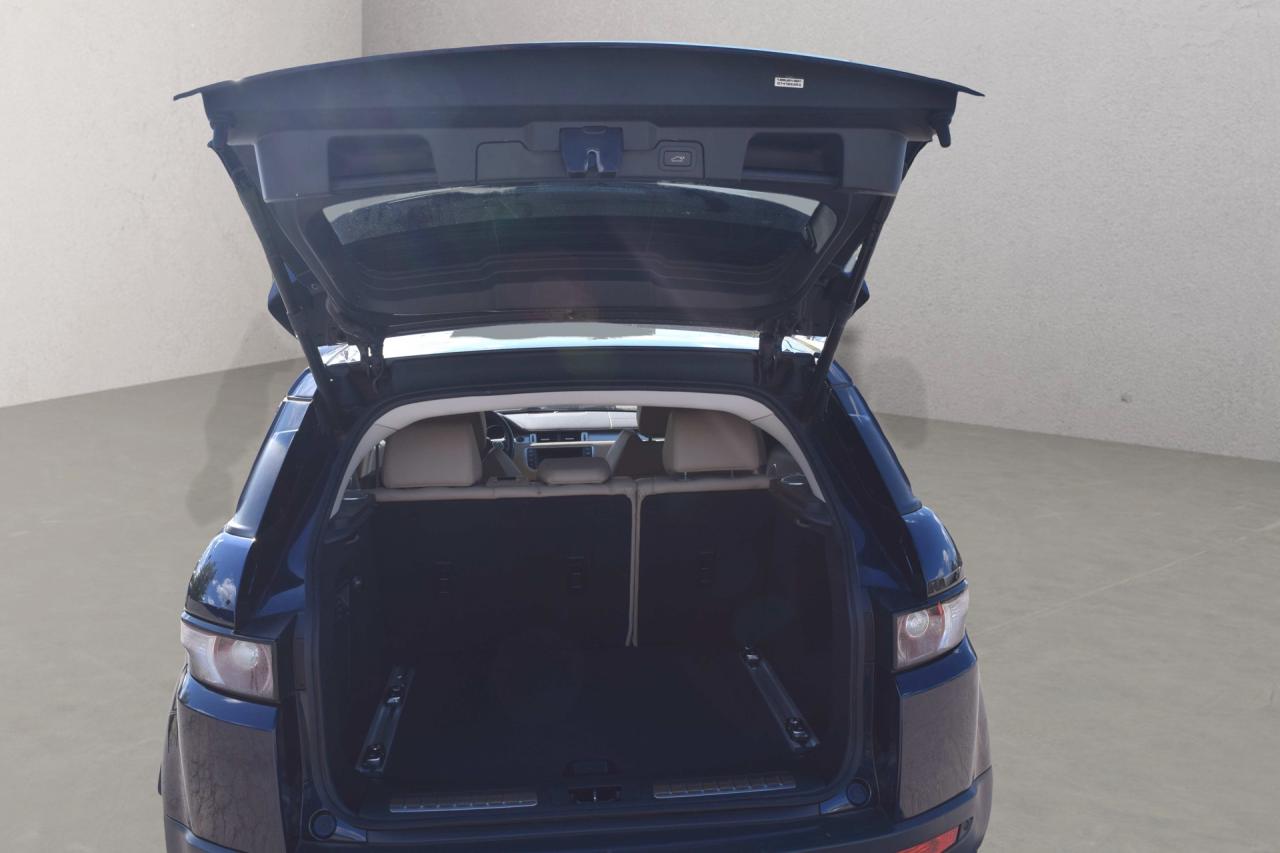 2015 Land Rover Range Rover Evoque Pure City Panoramic Sunroof Navigation Photo