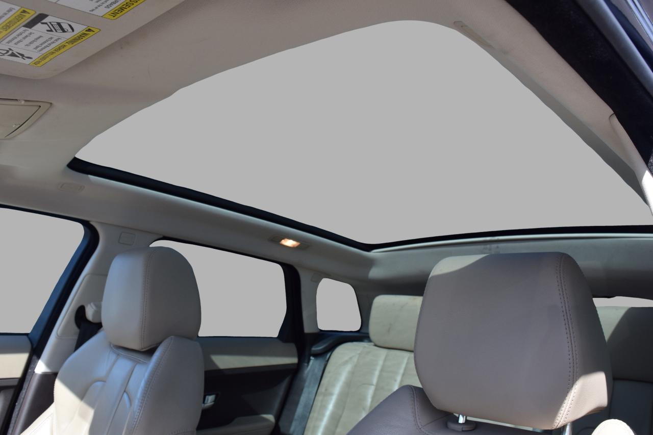 2015 Land Rover Range Rover Evoque Pure City Panoramic Sunroof Navigation Photo