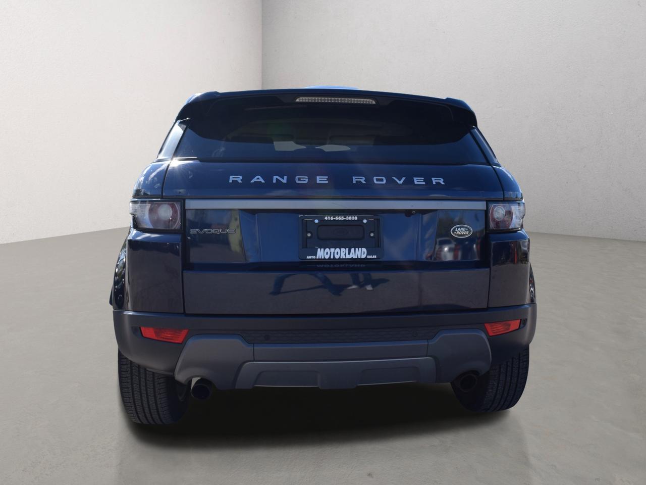 2015 Land Rover Range Rover Evoque Pure City Panoramic Sunroof Navigation Photo