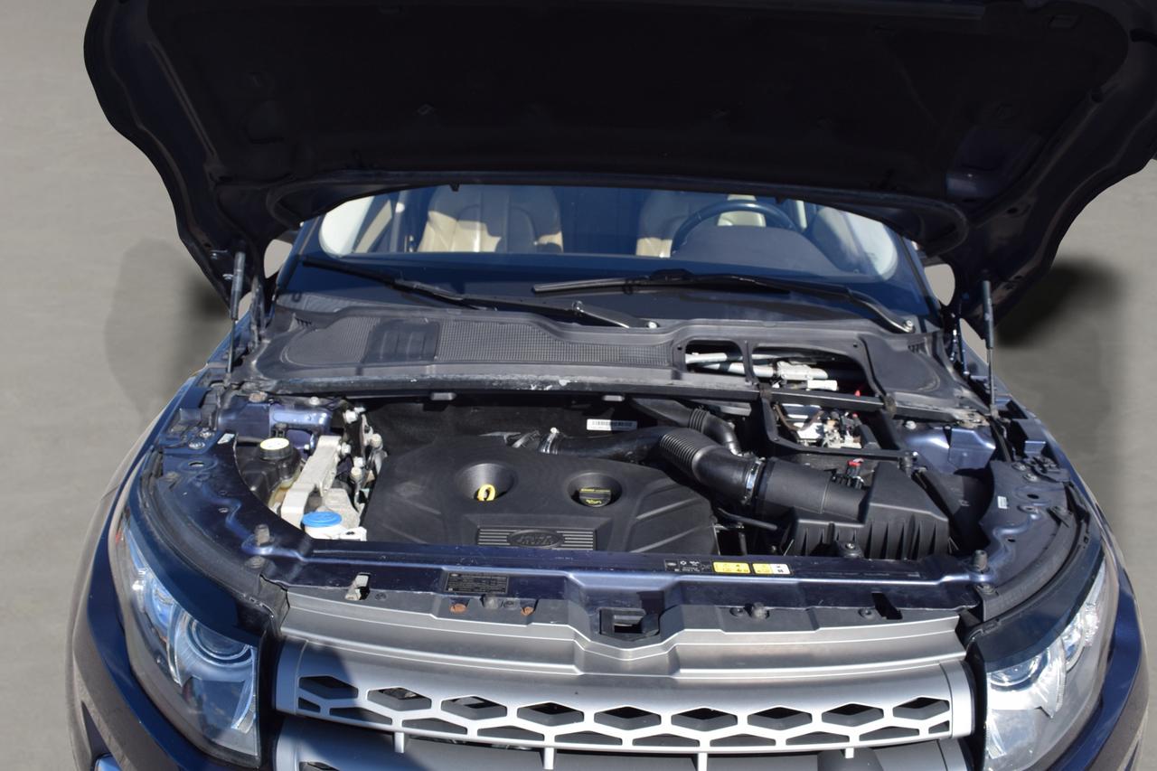 2015 Land Rover Range Rover Evoque Pure City Panoramic Sunroof Navigation Photo