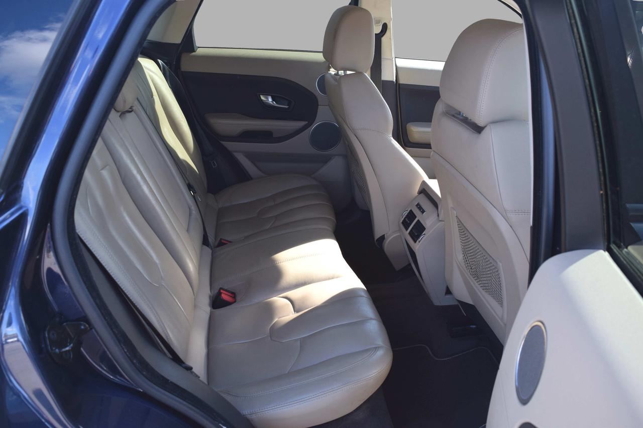 2015 Land Rover Range Rover Evoque Pure City Panoramic Sunroof Navigation Photo