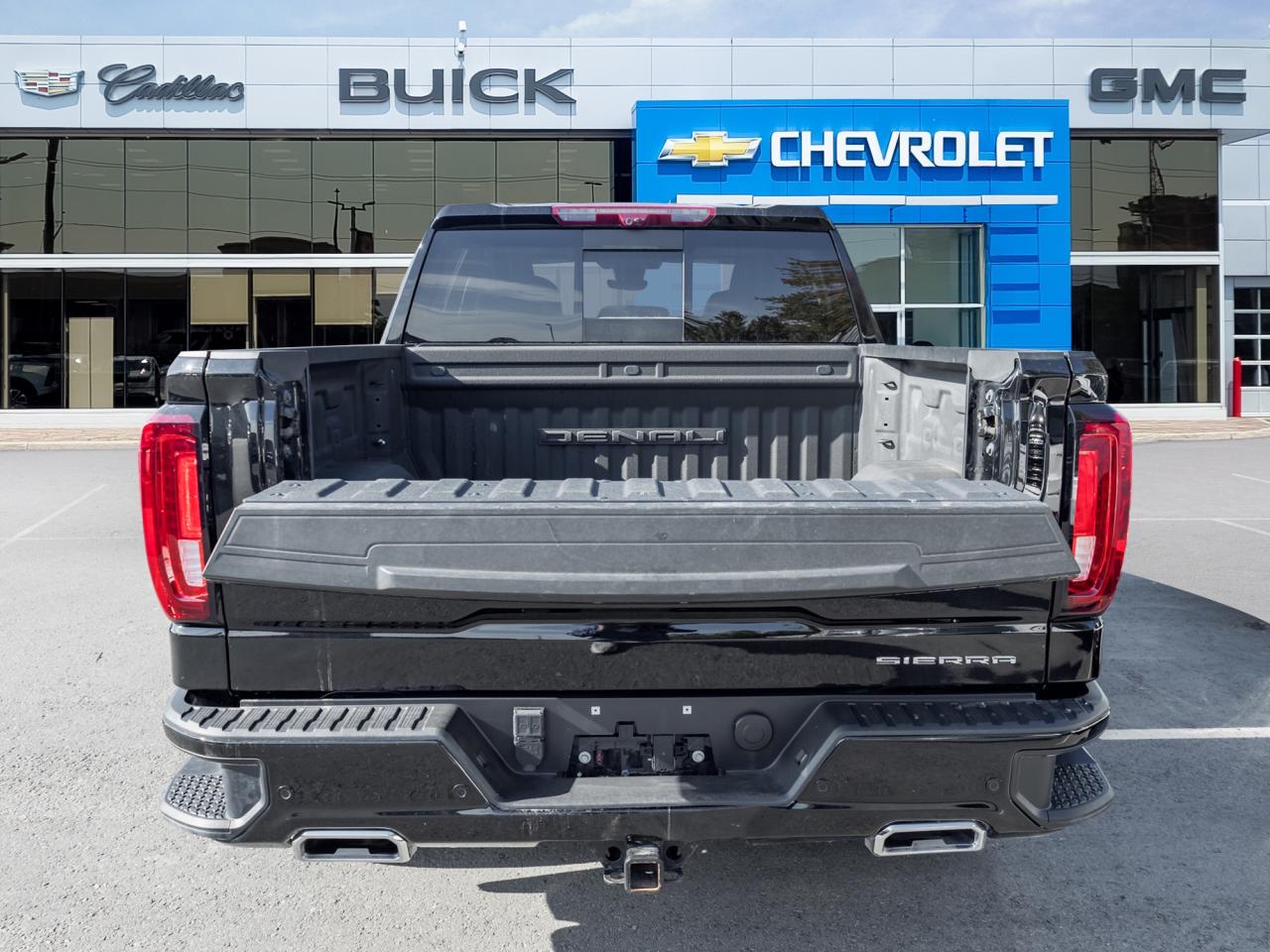 2024 GMC Sierra 1500 No Accidents, Denali Package, Pwr Steps, 22" Wheel Photo