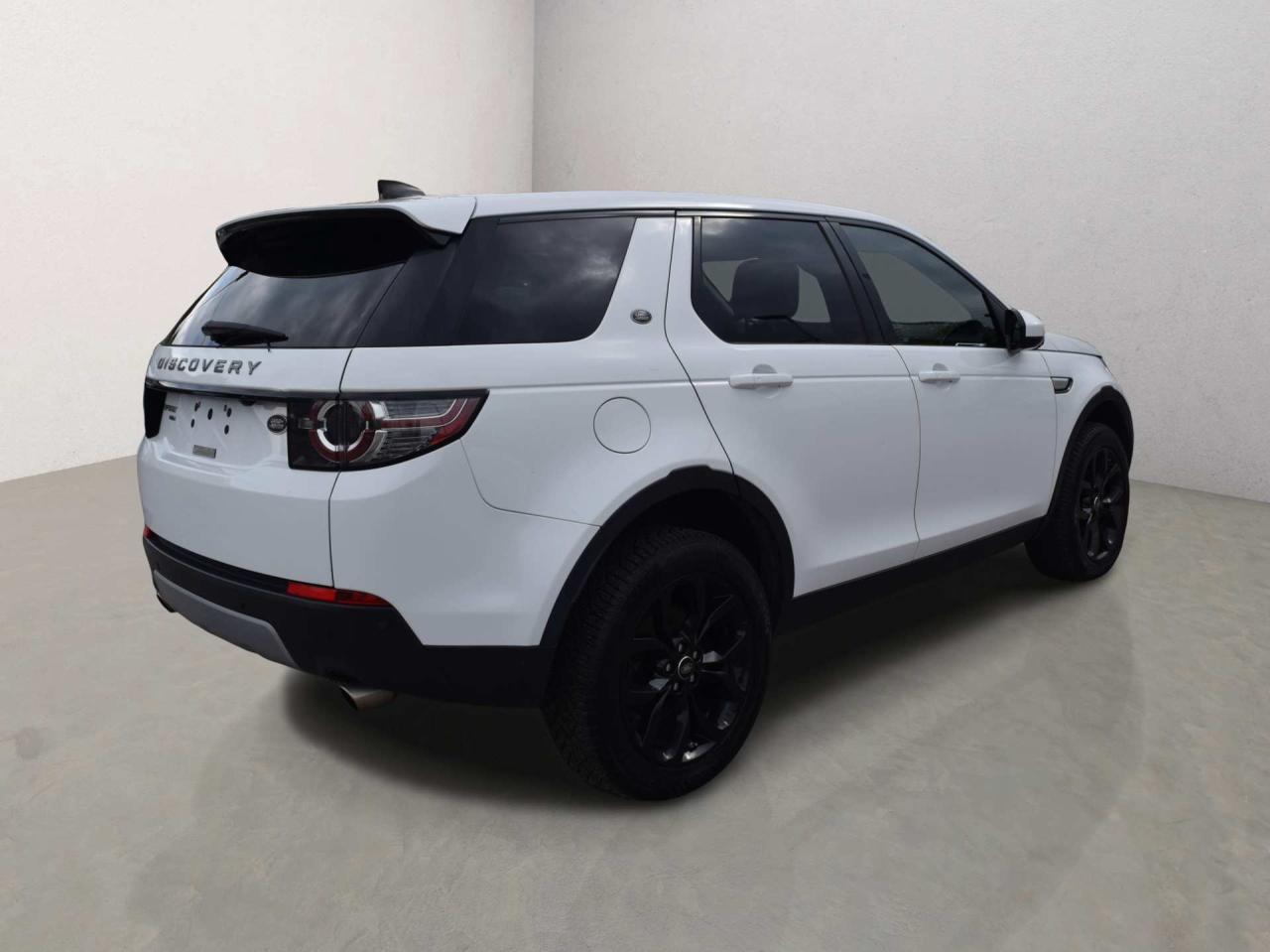 2019 Land Rover Discovery Sport HSE Navigation Panoramic Roof Photo
