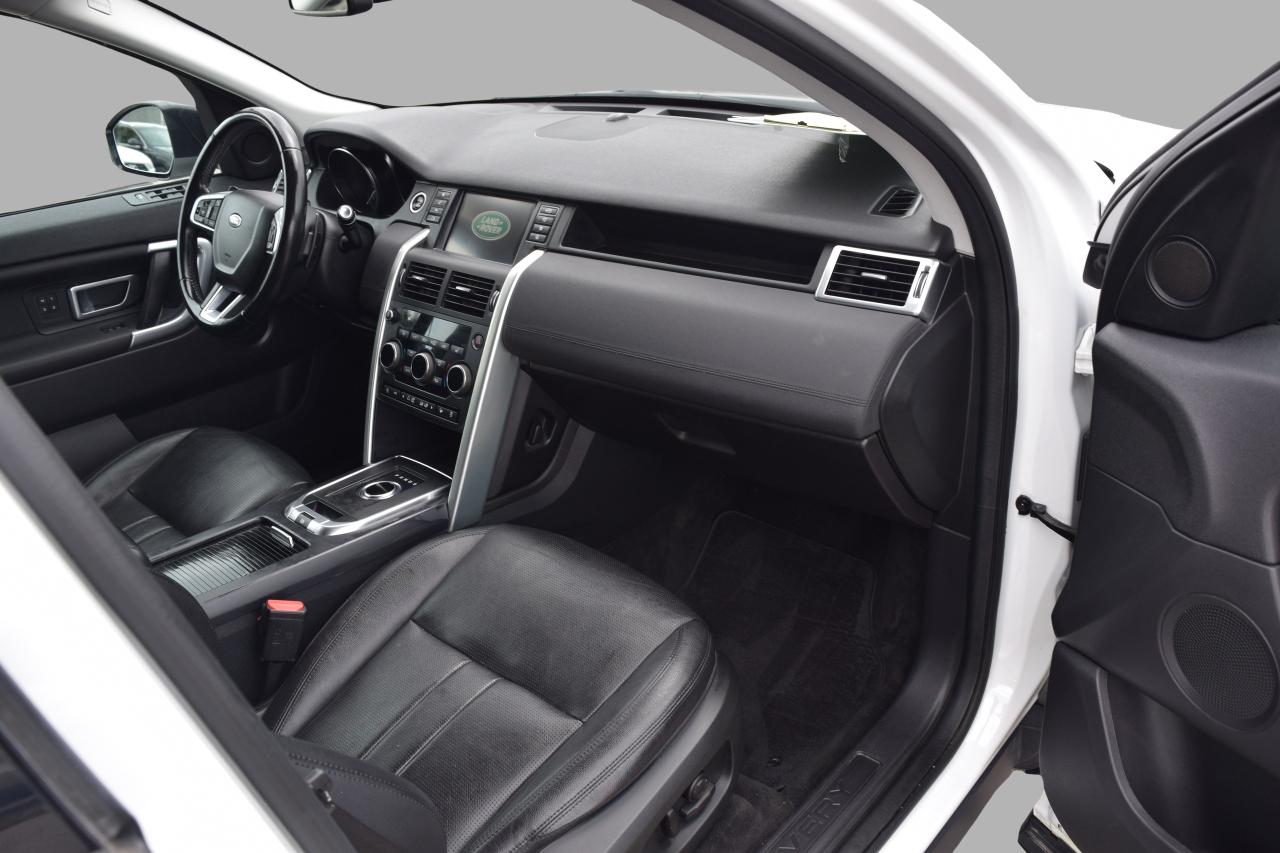 2019 Land Rover Discovery Sport HSE Navigation Panoramic Roof Photo