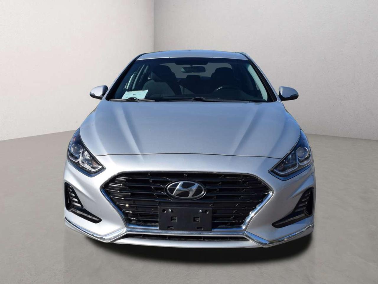 2019 Hyundai Sonata ESSENTIAL Photo5