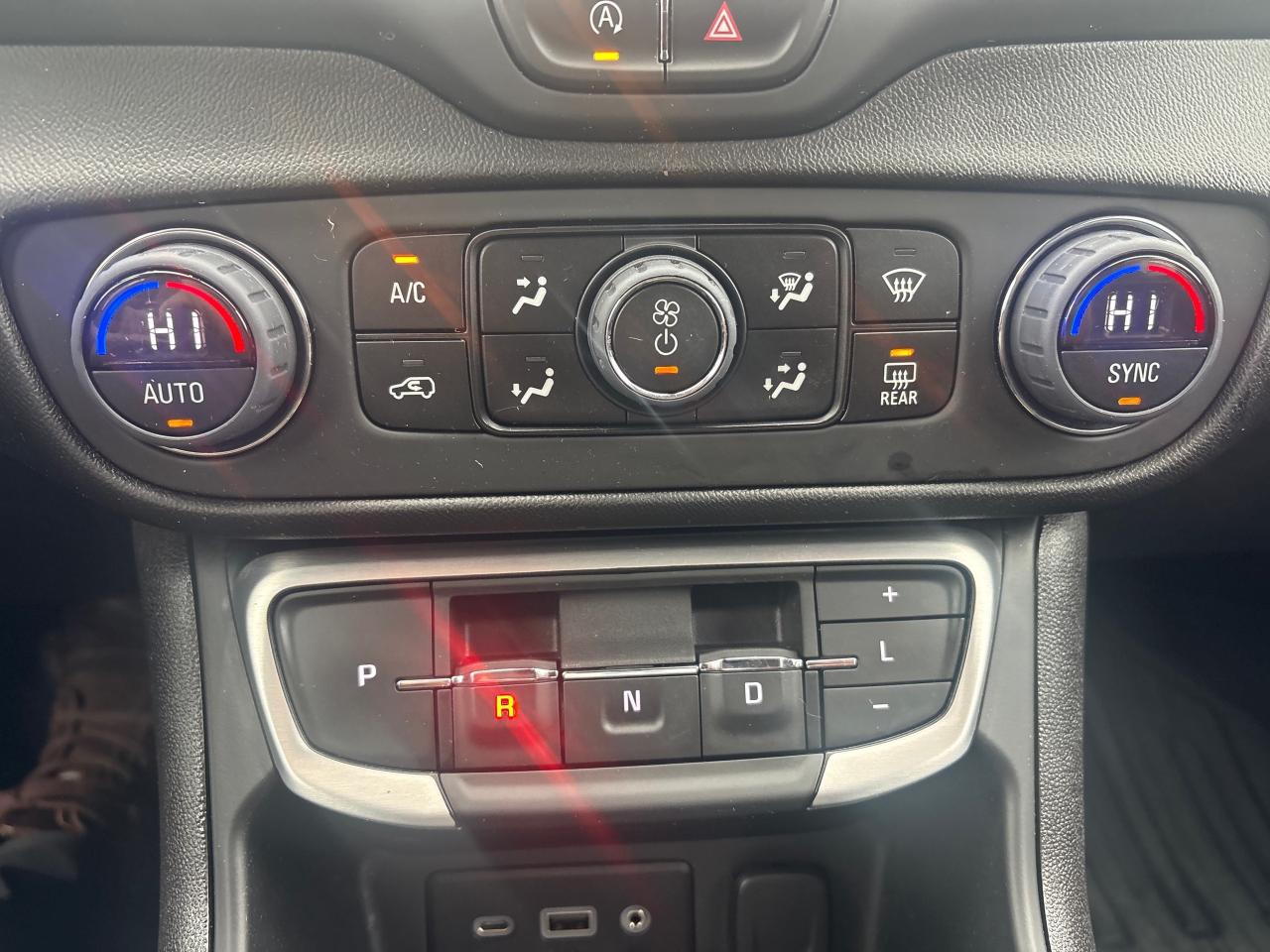 2024 GMC Terrain SLE AWD + Heated Seats + NEW TIRES *CLEARANCE* Photo