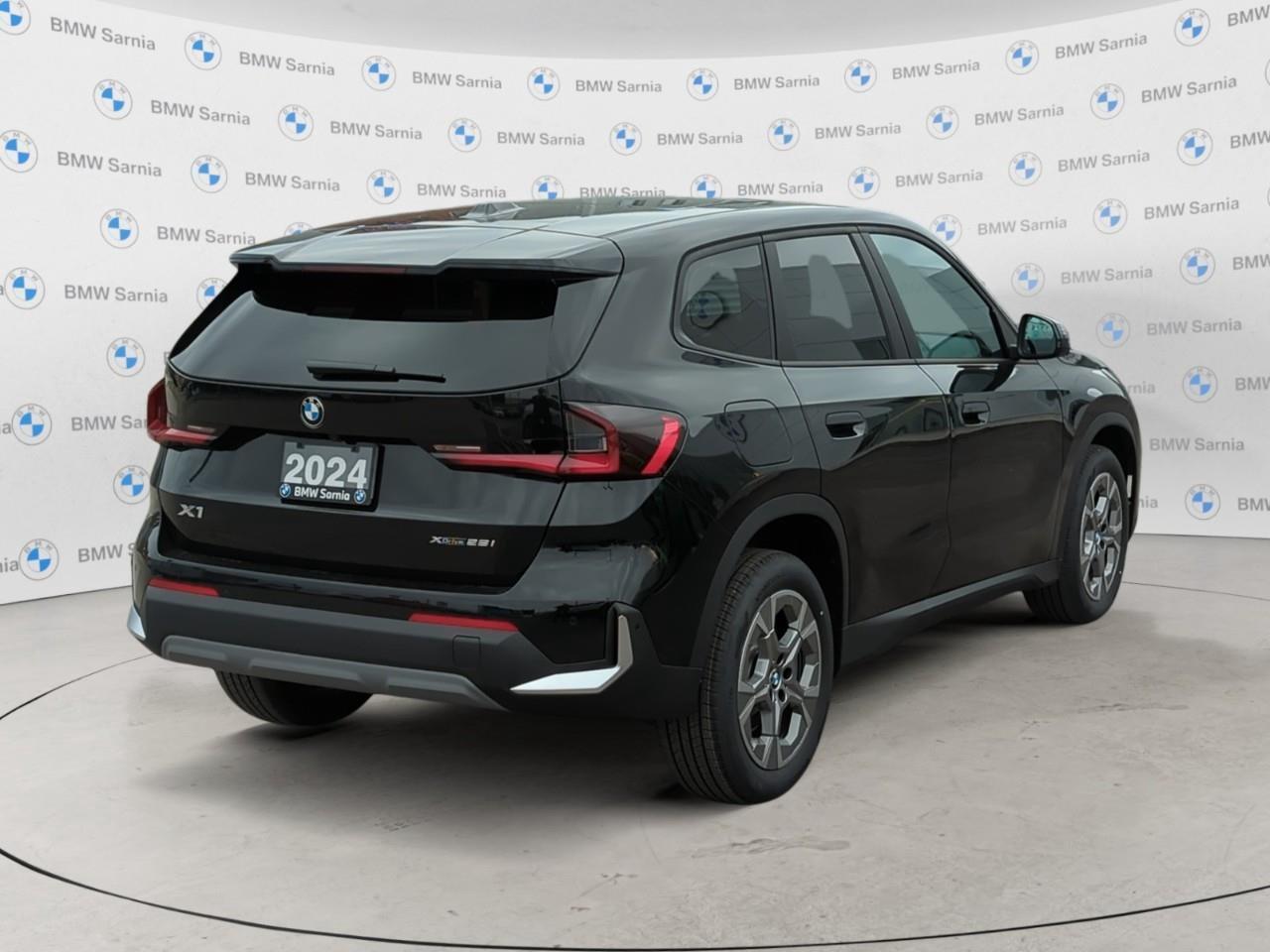 2024 BMW X1 xDrive28i Photo4