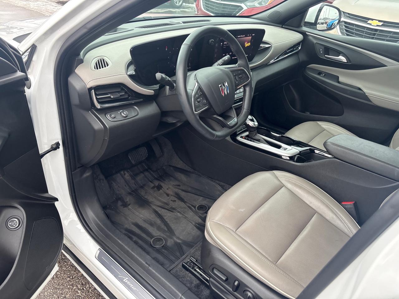 2024 Buick Envista Sunroof + Adv Safety Pkg + 1 Owner Photo