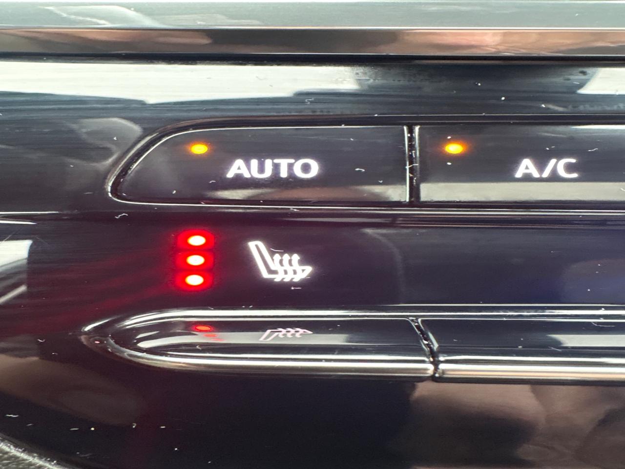 2024 Buick Envista Sunroof + Adv Safety Pkg + 1 Owner Photo