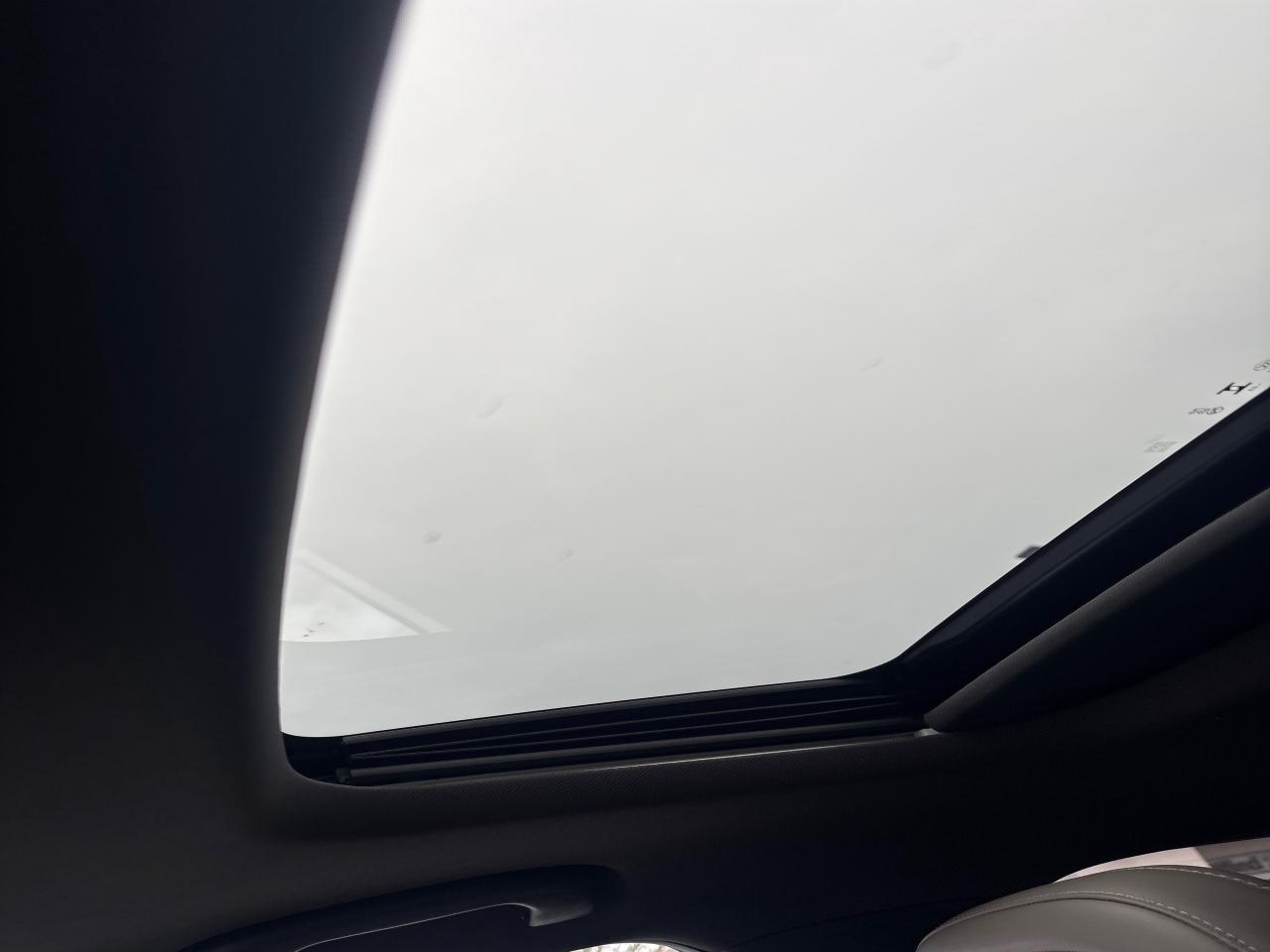 2024 Buick Envista Sunroof + Adv Safety Pkg + 1 Owner Photo