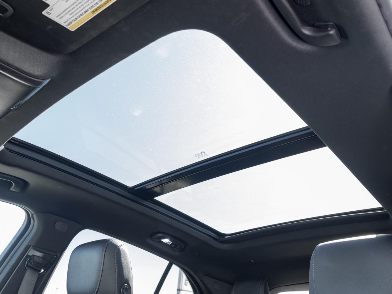 2022 Cadillac XT4 AWD 4dr Sport Photo