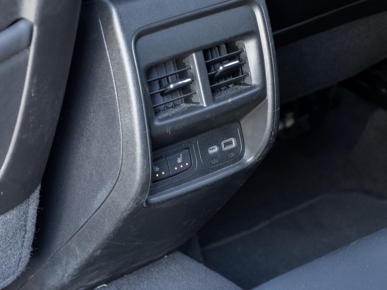 2022 Cadillac XT4 AWD 4dr Sport Photo