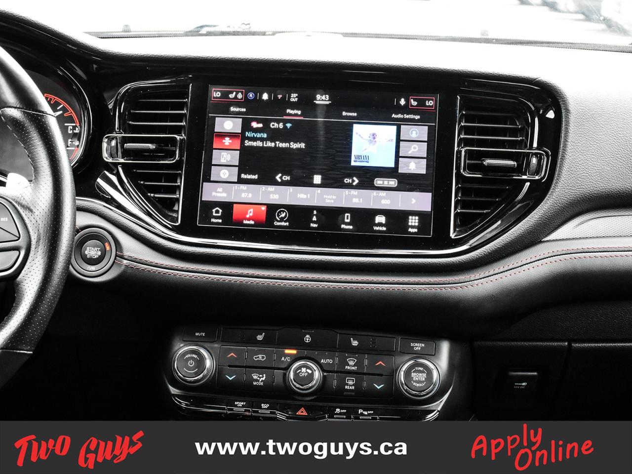 2022 Dodge Durango R/T 5.7L AWD   7 Pass   New Tires   Nav Photo