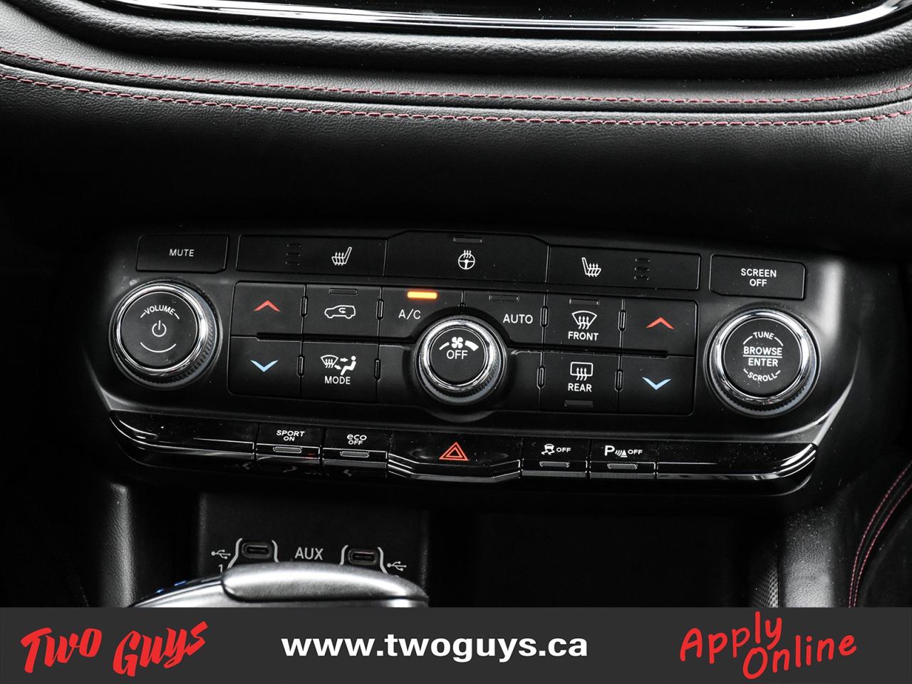 2022 Dodge Durango R/T 5.7L AWD   7 Pass   New Tires   Nav Photo