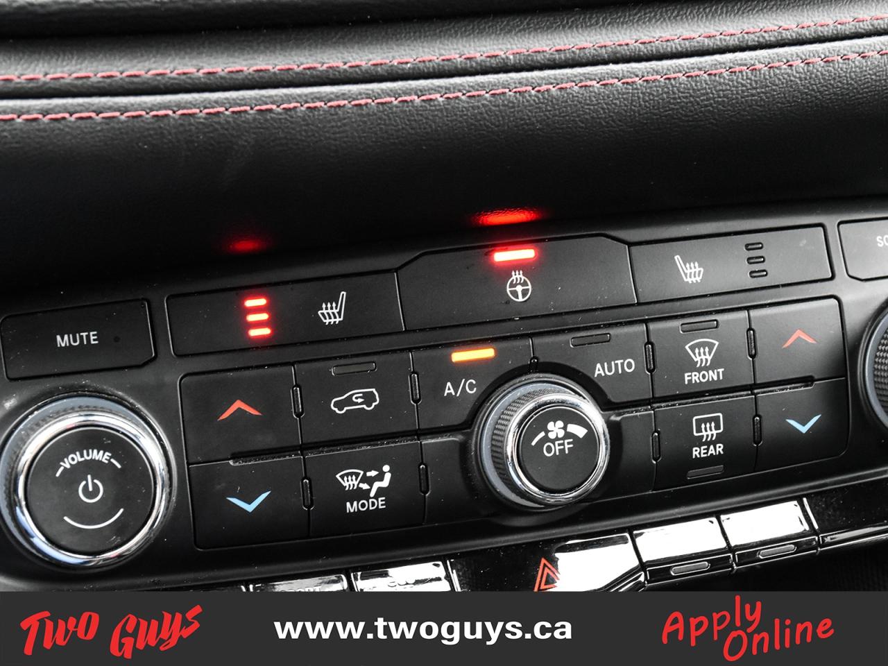 2022 Dodge Durango R/T 5.7L AWD   7 Pass   New Tires   Nav Photo