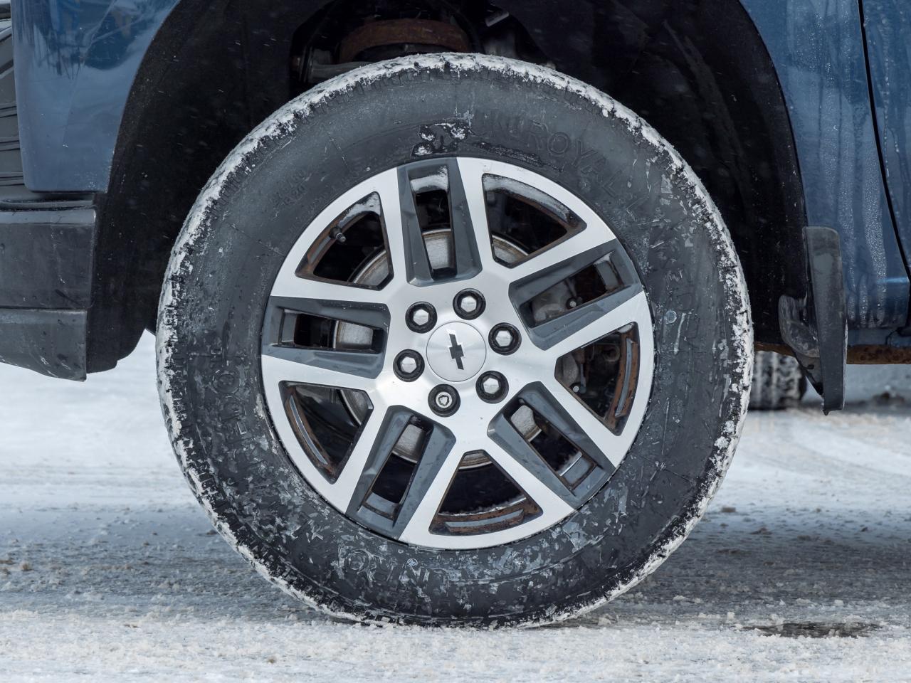 2019 Chevrolet Silverado 1500 New Leather installed   Heated seats Photo