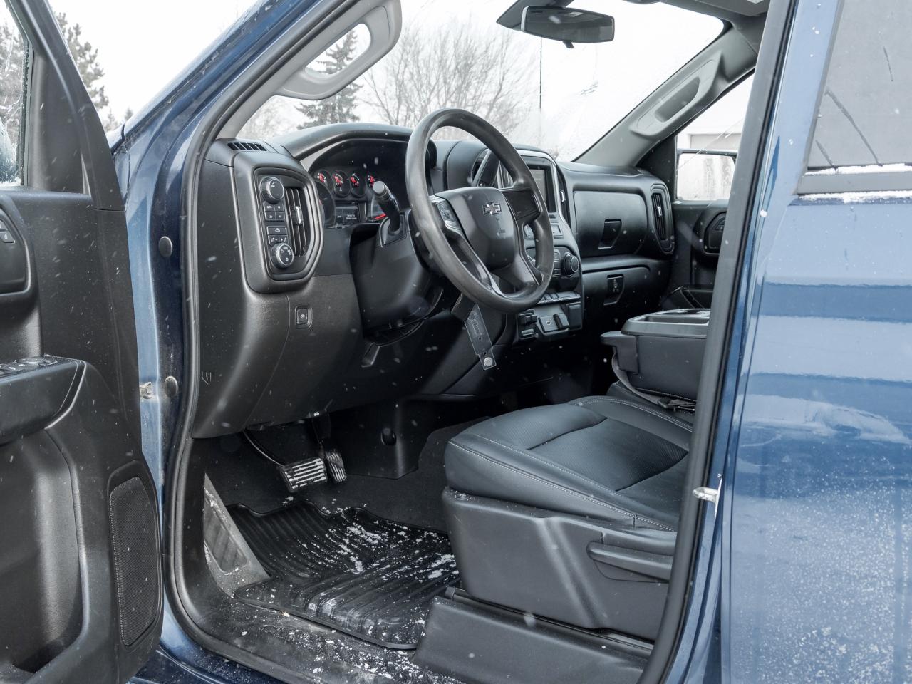 2019 Chevrolet Silverado 1500 New Leather installed   Heated seats Photo